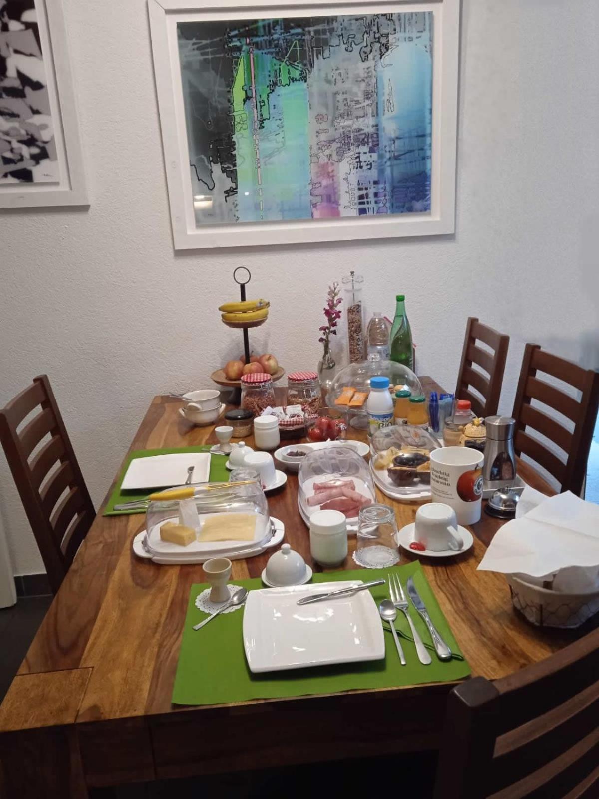بازل Kiki'S B&B المظهر الخارجي الصورة